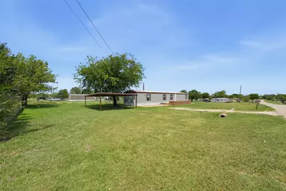7305 Walden Drive, Joshua, TX 76058 - Photo 23