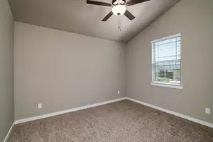 635 Wheatfield Dr, Venus, TX 76084 - Photo 9