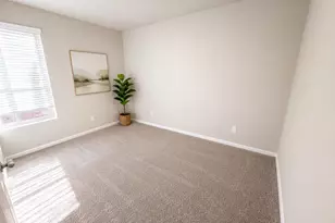 1911 Cherokee Ln, Cleburne, TX 76033 - Photo 13