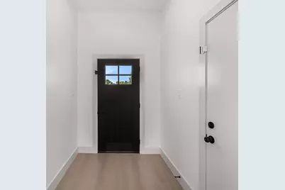 2806 Carter Street, Dallas, TX 75210 - Photo 3
