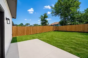 2806 Carter St, Dallas, TX 75210 - Photo 33