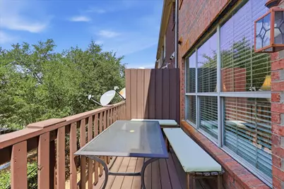 1404 Biltmore Lane, Irving, TX 75063 - Photo 31