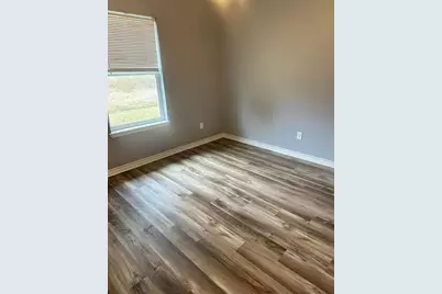1130 E Ohio Street, Van, TX 75790 - Photo 7