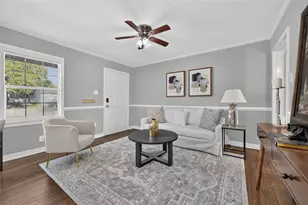 4917 Roanoke St, Fort Worth, TX 76116 - Photo 3