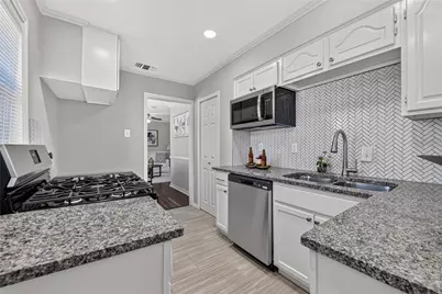 4917 Roanoke Street, Fort Worth, TX 76116 - Photo 9
