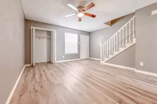 1044 Southmoor Dr, Arlington, TX 76010 - Photo 3
