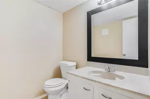 1044 Southmoor Dr, Arlington, TX 76010 - Photo 7