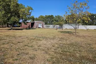 1347 Farm Road 38 S, Brookston, TX 75421 - Photo 3
