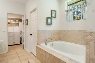 1109 Robbins Rd, Athens, TX 75751 - Photo 17