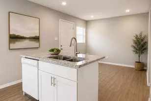 901 Bessie St, Fort Worth, TX 76104 - Photo 9