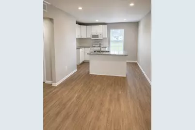 901 Bessie Street, Fort Worth, TX 76104 - Photo 5