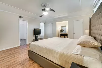 10207 Carry Back Circle, Dallas, TX 75229 - Photo 21