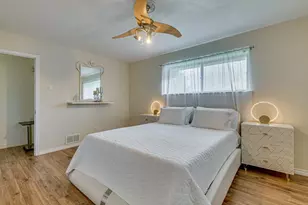 10207 Carry Back Cir, Dallas, TX 75229 - Photo 23