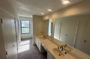 401 Towne House Ln, Richardson, TX 75081 - Photo 11