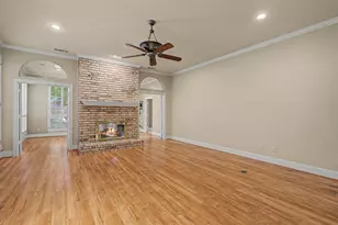 1807 Lakeshore Ct, McKinney, TX 75072 - Photo 3