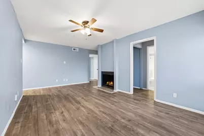5604 Boca Raton Boulevard #248, Fort Worth, TX 76112 - Photo 5