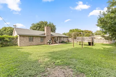 304 Childers Avenue, Benbrook, TX 76126 - Photo 25