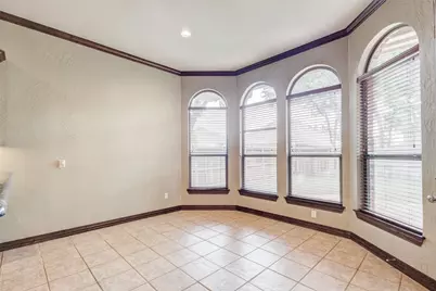 7921 Shady Oaks Drive, North Richland Hills, TX 76182 - Photo 7