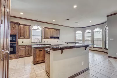 7921 Shady Oaks Drive, North Richland Hills, TX 76182 - Photo 35