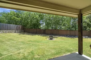 3901 Kensington Dr, Sanger, TX 76266 - Photo 29
