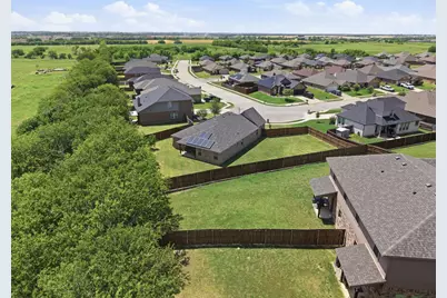 3901 Kensington Drive, Sanger, TX 76266 - Photo 35