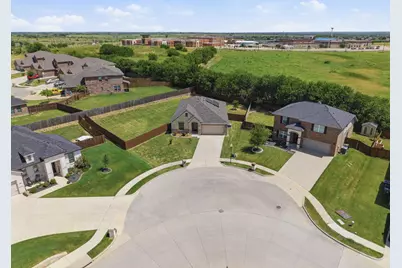 3901 Kensington Drive, Sanger, TX 76266 - Photo 33