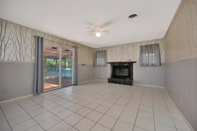 7004 Meadowbrook Drive, Fort Worth, TX 76112 - Photo 3