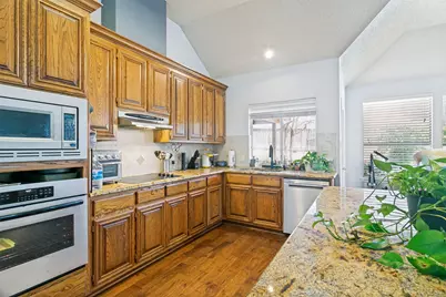 2616 Wickersham Court, Grapevine, TX 76051 - Photo 5