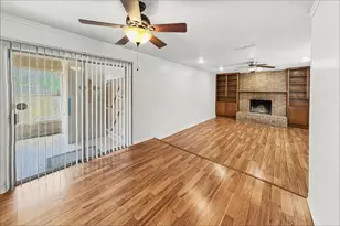 3862 Wonder Ct, Fort Worth, TX 76133 - Photo 5