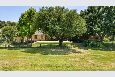 1003 Prairie Wind Boulevard, Stephenville, TX 76401 - Photo 31