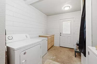 807 Lee Street, Tioga, TX 76271 - Photo 11
