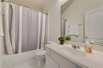 306 Salsbury Drive, Euless, TX 76040 - Photo 25