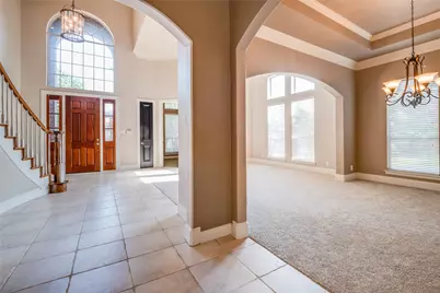 801 Camelot Court, Highland Village, TX 75077 - Photo 11