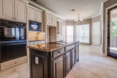 801 Camelot Court, Highland Village, TX 75077 - Photo 19