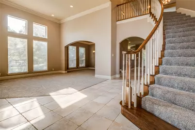801 Camelot Court, Highland Village, TX 75077 - Photo 5