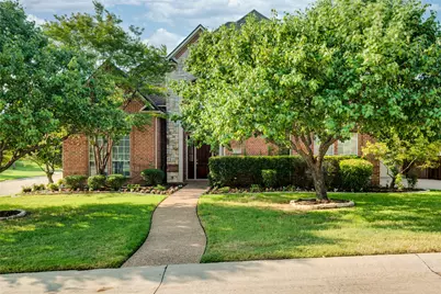 801 Camelot Court, Highland Village, TX 75077 - Photo 3