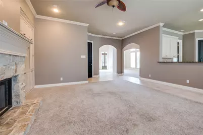 801 Camelot Court, Highland Village, TX 75077 - Photo 15