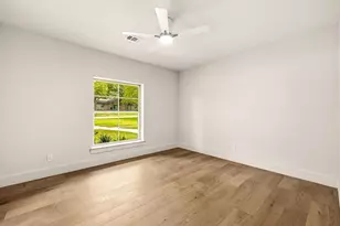 10747 Bushire Dr, Dallas, TX 75229 - Photo 31