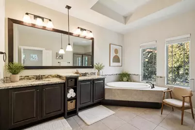 1017 Brook Hollow Drive, Euless, TX 76039 - Photo 11