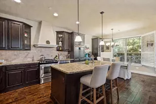1017 Brook Hollow Dr, Euless, TX 76039 - Photo 1