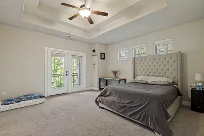 1017 Brook Hollow Drive, Euless, TX 76039 - Photo 21