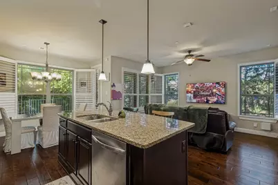 1017 Brook Hollow Drive, Euless, TX 76039 - Photo 7