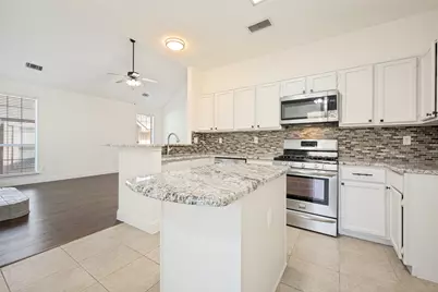 2505 Lakeshore Drive, Flower Mound, TX 75028 - Photo 11