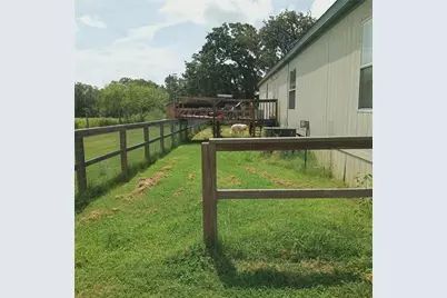 7676 County Road 247, Caldwell, TX 77836 - Photo 13