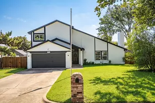 2316 Hummingbird Trail, Grapevine, TX 76051 - Photo 1