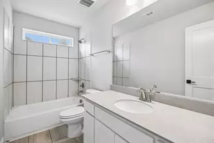 7606 Lanier Ln, Grand Prairie, TX 75054 - Photo 23