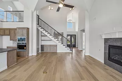 7606 Lanier Lane, Grand Prairie, TX 75054 - Photo 7