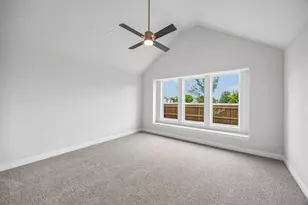 7606 Lanier Ln, Grand Prairie, TX 75054 - Photo 11