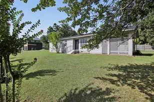 217 Chambers Dr, Alvarado, TX 76009 - Photo 3
