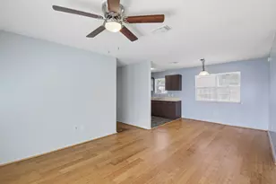 217 Chambers Dr, Alvarado, TX 76009 - Photo 7